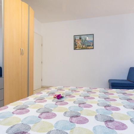 Neda Apartment Punat Exterior foto